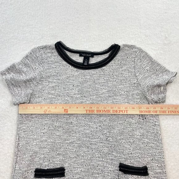 White House Black Market Women's Tweed Cotton Top w/ Chain Detail Size Medium - Picture 6 of 6